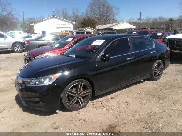 1HGCR2F11HA250756 2017 HONDA ACCORD - Image 2