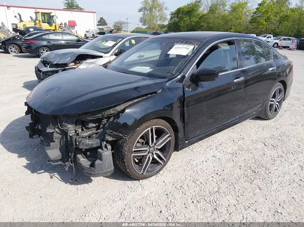 1HGCR2F11HA253303 2017 HONDA ACCORD - Image 2
