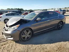 1HGCR2F11HA256640 2017 HONDA ACCORD