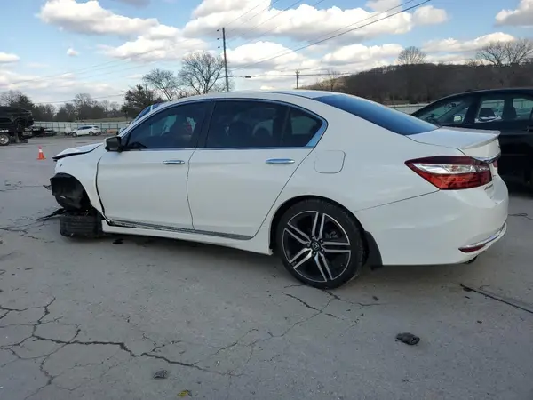 1HGCR2F11HA263684 2017 HONDA ACCORD - Image 2