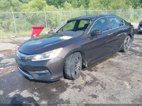 1HGCR2F11HA275656 2017 HONDA ACCORD - Image 2