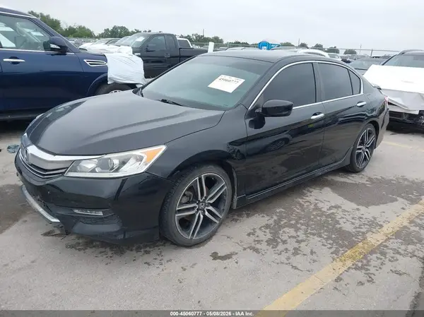 1HGCR2F11HA290464 2017 HONDA ACCORD - Image 2
