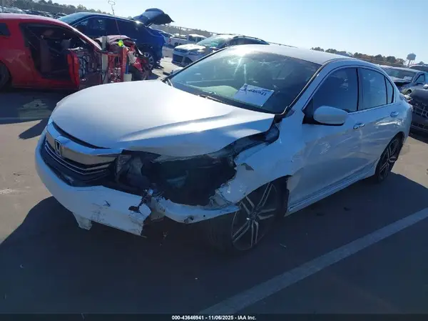 1HGCR2F11HA305934 2017 HONDA ACCORD - Image 2