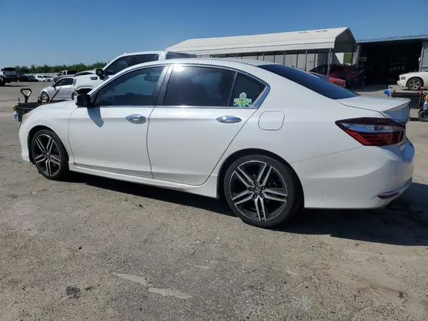 1HGCR2F12HA006839 2017 HONDA ACCORD - Image 2