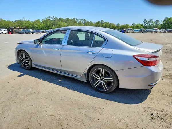 1HGCR2F12HA006890 2017 HONDA ACCORD - Image 2