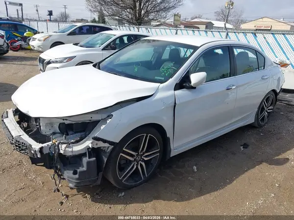 1HGCR2F12HA080715 2017 HONDA ACCORD - Image 2