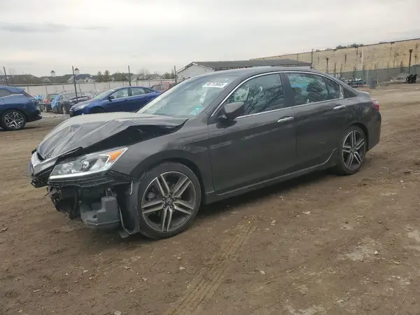 1HGCR2F12HA088684 2017 HONDA ACCORD - Image 1