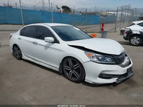 1HGCR2F12HA126964 2017 HONDA ACCORD - Image 1