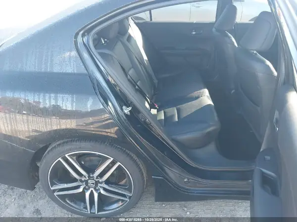 1HGCR2F12HA128875 2017 HONDA ACCORD - Image 8
