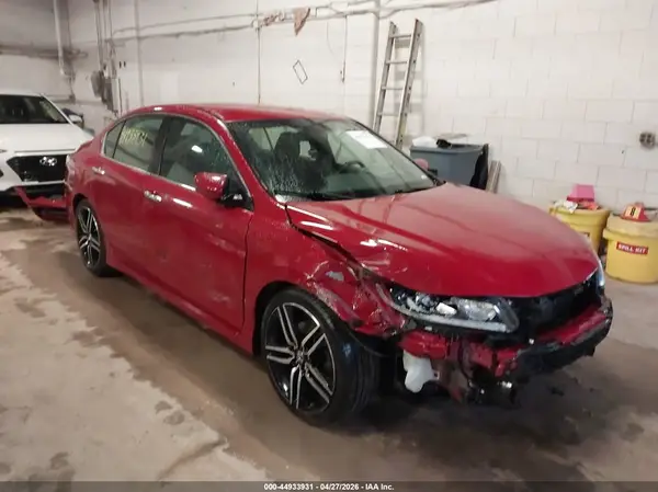 1HGCR2F12HA132103 2017 HONDA ACCORD - Image 1
