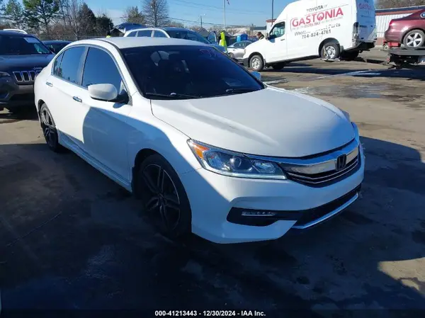 1HGCR2F12HA175680 2017 HONDA ACCORD - Image 1