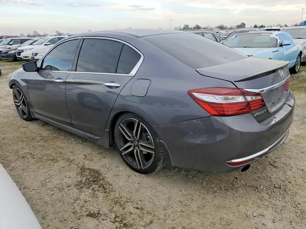 1HGCR2F12HA213957 2017 HONDA ACCORD - Image 2