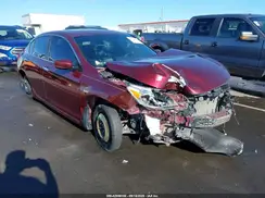 1HGCR2F12HA233836 2017 HONDA ACCORD