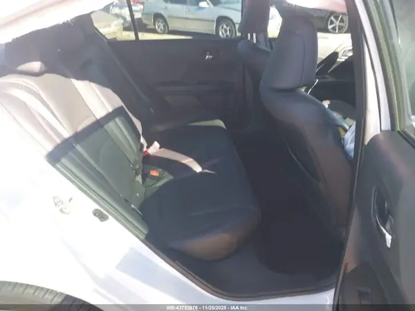 1HGCR2F12HA236395 2017 HONDA ACCORD - Image 8