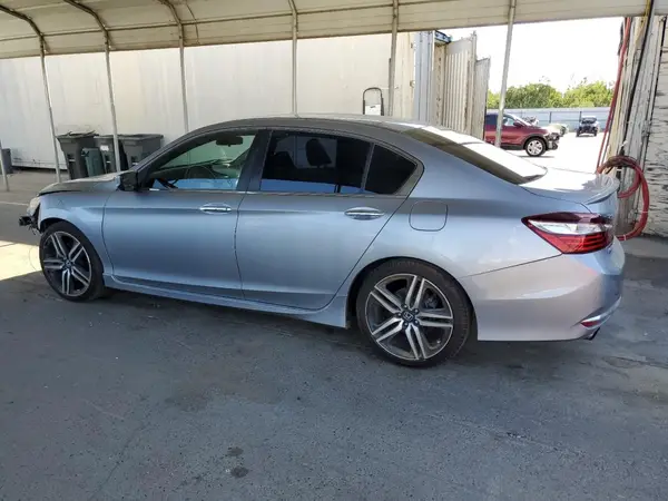 1HGCR2F12HA250409 2017 HONDA ACCORD - Image 2