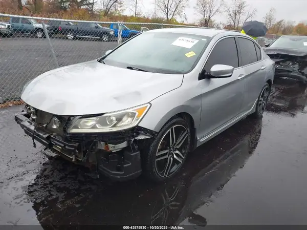 1HGCR2F12HA255934 2017 HONDA ACCORD - Image 2
