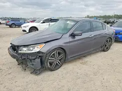 1HGCR2F12HA265668 2017 HONDA ACCORD
