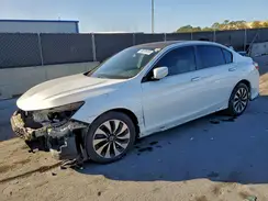 1HGCR2F13HA000144 2017 HONDA ACCORD