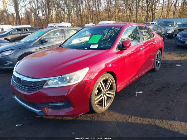 1HGCR2F13HA000466 2017 HONDA ACCORD - Image 2