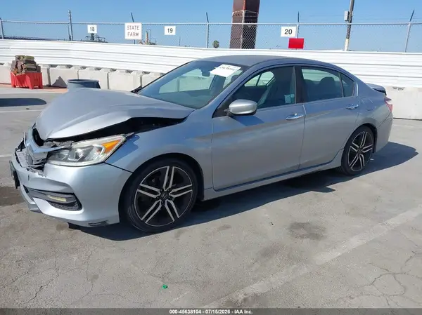 1HGCR2F13HA012827 2017 HONDA ACCORD - Image 2