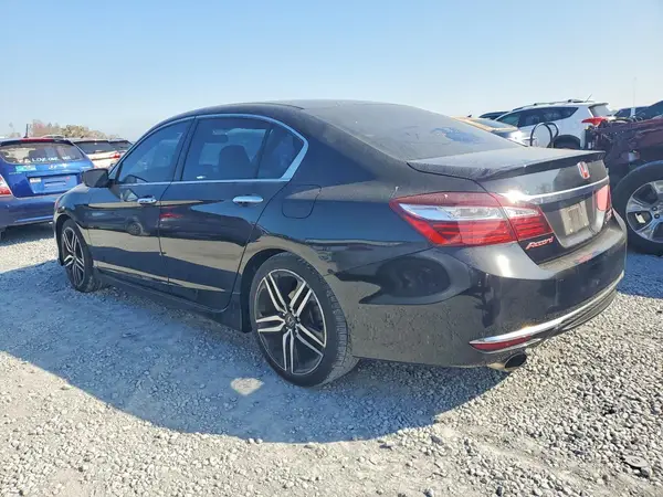 1HGCR2F13HA017655 2017 HONDA ACCORD - Image 2