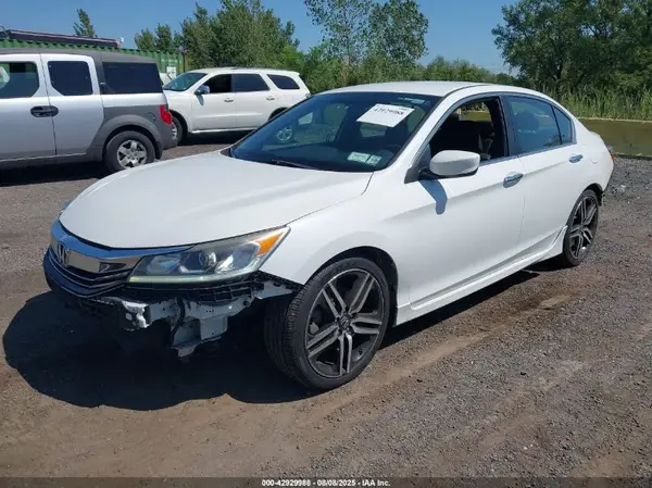 1HGCR2F13HA021429 2017 HONDA ACCORD - Image 2