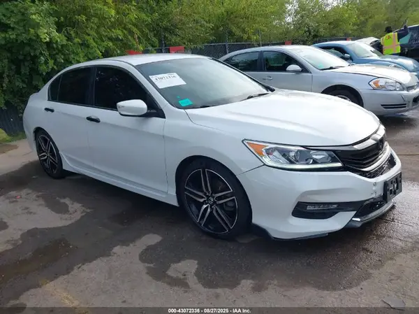 1HGCR2F13HA048176 2017 HONDA ACCORD - Image 1