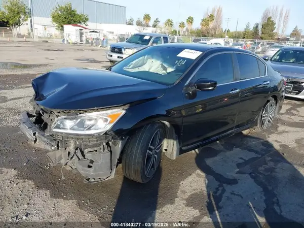 1HGCR2F13HA073997 2017 HONDA ACCORD - Image 2
