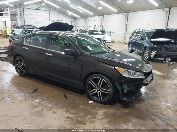 1HGCR2F13HA088662 2017 HONDA ACCORD - Image 1
