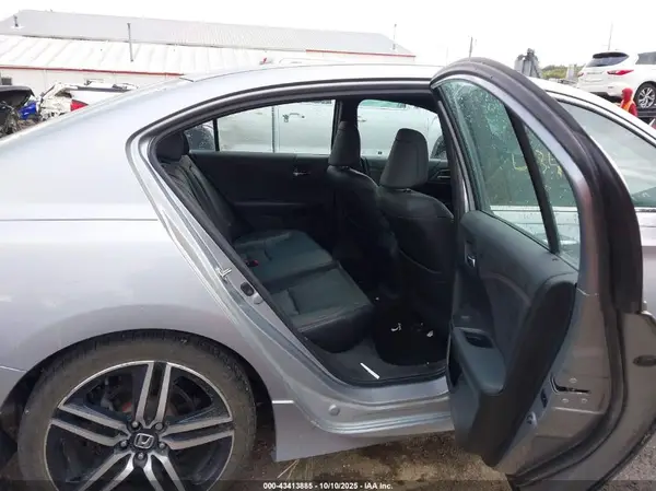 1HGCR2F13HA099161 2017 HONDA ACCORD - Image 8