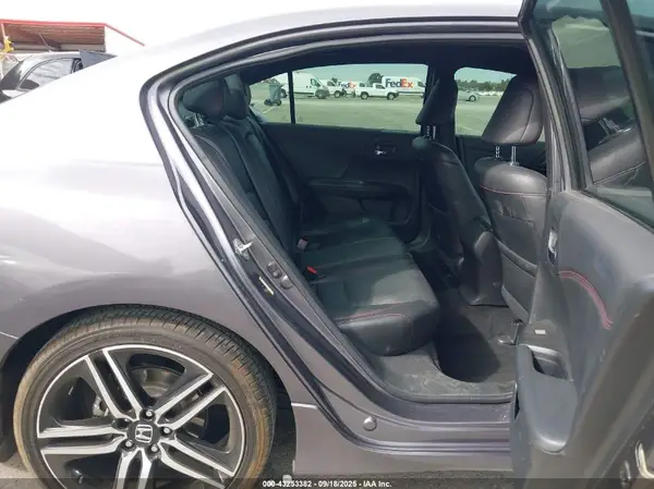 1HGCR2F13HA169807 2017 HONDA ACCORD - Image 8