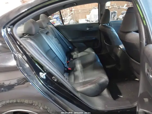 1HGCR2F13HA204684 2017 HONDA ACCORD - Image 8