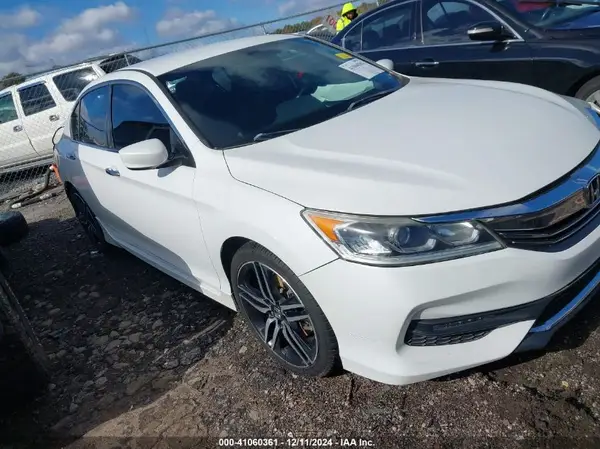 1HGCR2F13HA217208 2017 HONDA ACCORD - Image 1
