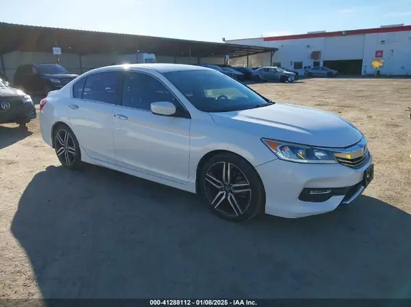 1HGCR2F13HA237619 2017 HONDA ACCORD - Image 1