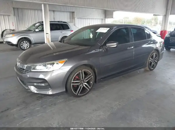 1HGCR2F13HA248376 2017 HONDA ACCORD - Image 2