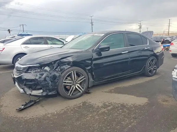 1HGCR2F13HA258521 2017 HONDA ACCORD - Image 1