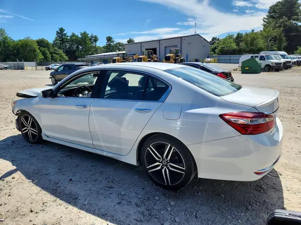 1HGCR2F13HA270989 2017 HONDA ACCORD - Image 2