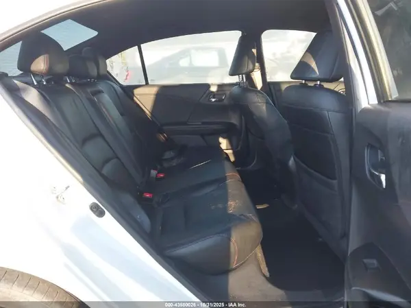 1HGCR2F13HA273326 2017 HONDA ACCORD - Image 8