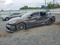 1HGCR2F14HA065746 2017 HONDA ACCORD