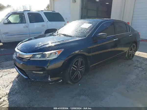 1HGCR2F14HA066251 2017 HONDA ACCORD - Image 2
