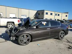 1HGCR2F14HA085155 2017 HONDA ACCORD