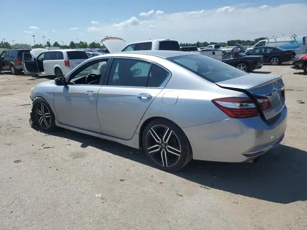 1HGCR2F14HA085205 2017 HONDA ACCORD - Image 2