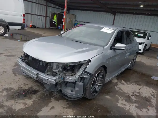 1HGCR2F14HA085320 2017 HONDA ACCORD - Image 2