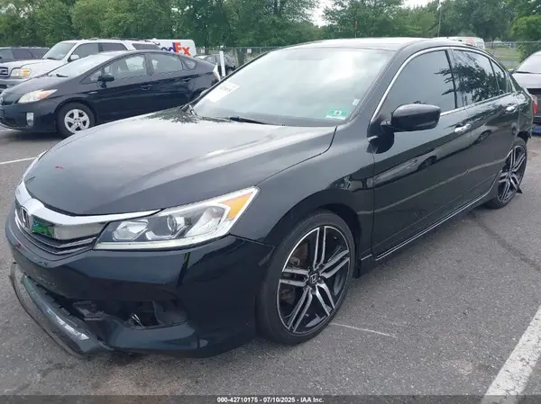 1HGCR2F14HA158816 2017 HONDA ACCORD - Image 2