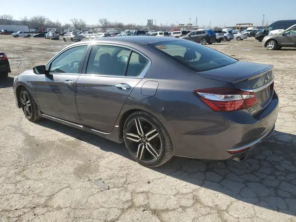 1HGCR2F14HA178709 2017 HONDA ACCORD - Image 2