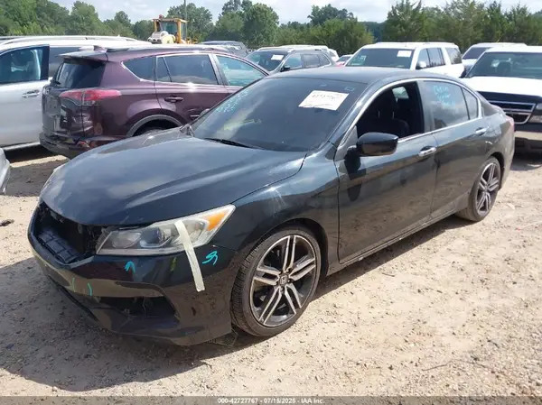 1HGCR2F14HA180461 2017 HONDA ACCORD - Image 2