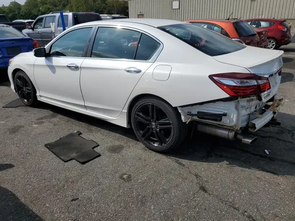 1HGCR2F14HA200076 2017 HONDA ACCORD - Image 2
