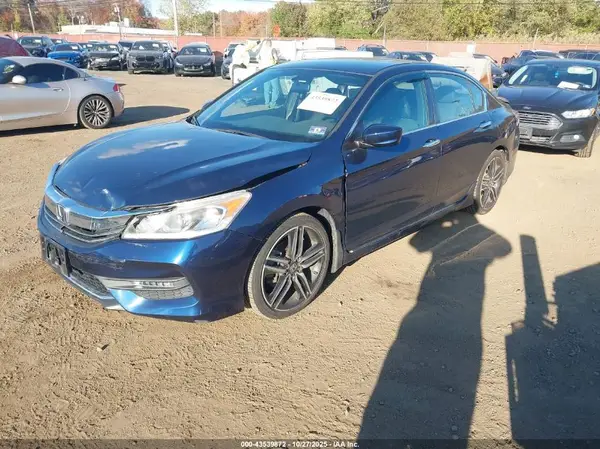 1HGCR2F14HA202653 2017 HONDA ACCORD - Image 2