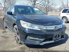 1HGCR2F14HA204743 2017 HONDA ACCORD