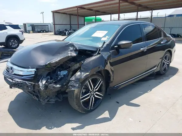 1HGCR2F14HA242974 2017 HONDA ACCORD - Image 2